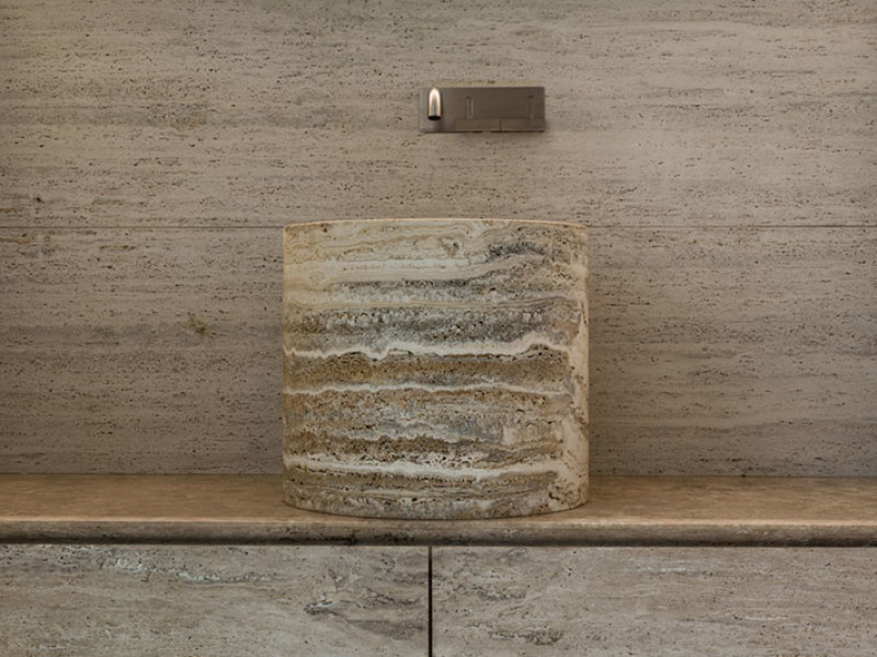 bespoke stone bathroom - bagno in pietra su misura | tailor made | Vaselli